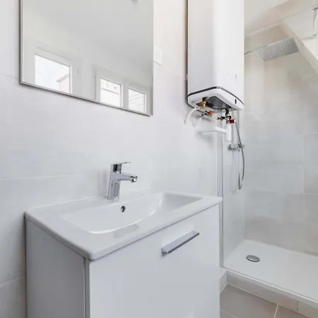 Daire Jolie Studio Loft 35m2 Bien Equipe 4p - 20 Paris