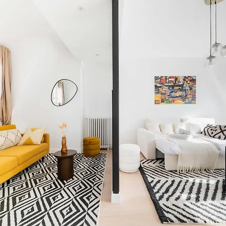 Jolie Studio Loft 35m2 Bien Equipe 4p - 20 Parigi